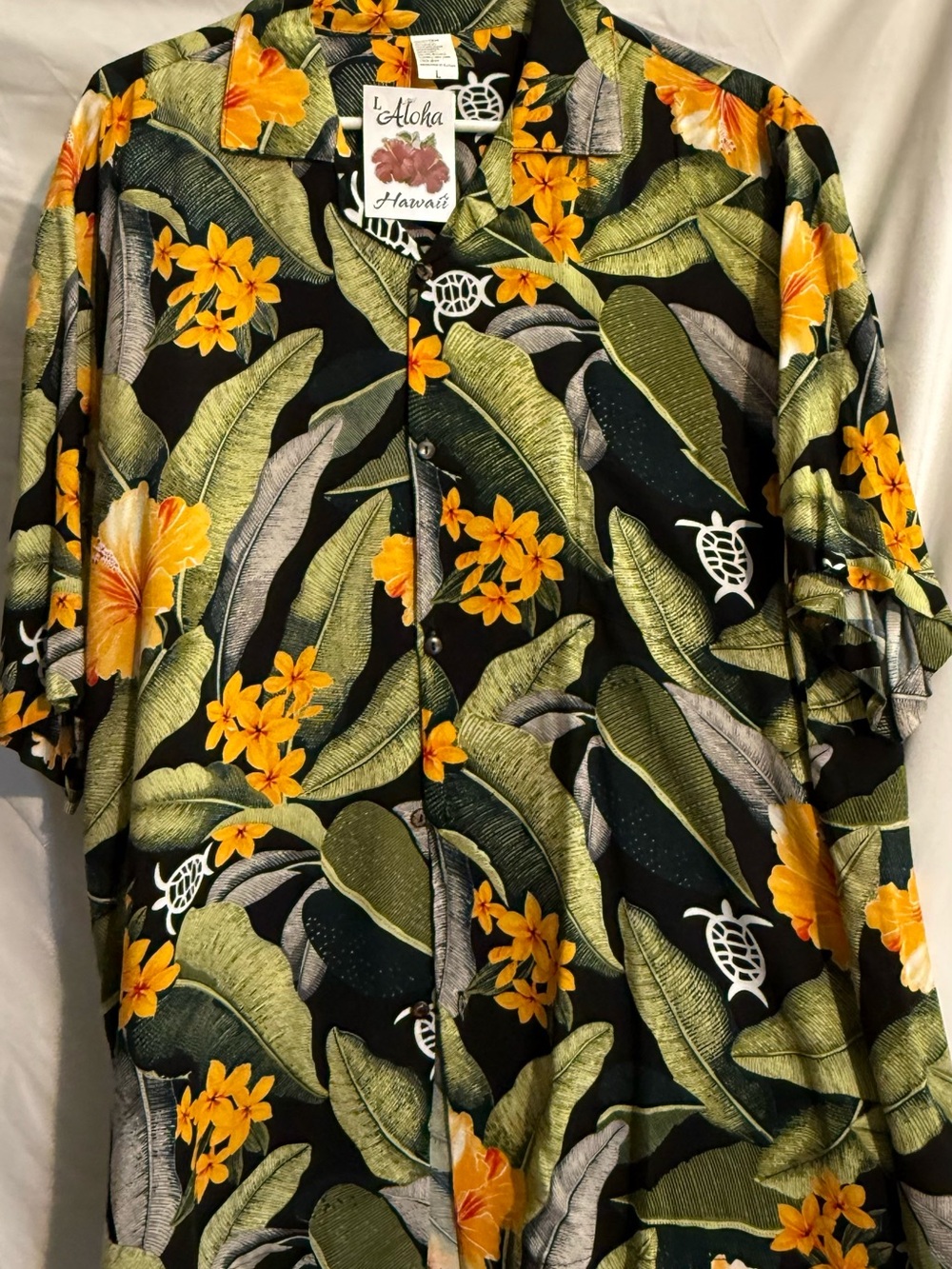 Men’s Black Tropical Floral Button-Up Shirt